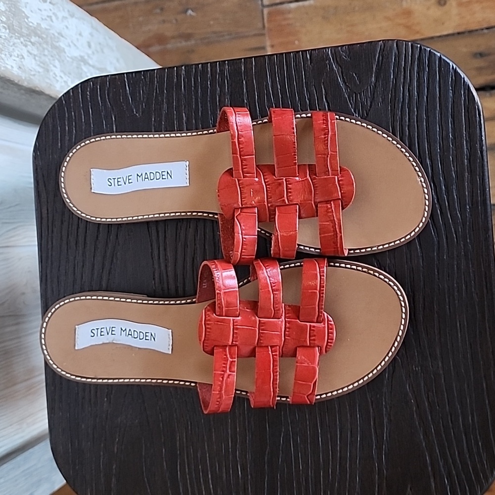 Steve Madden Flats